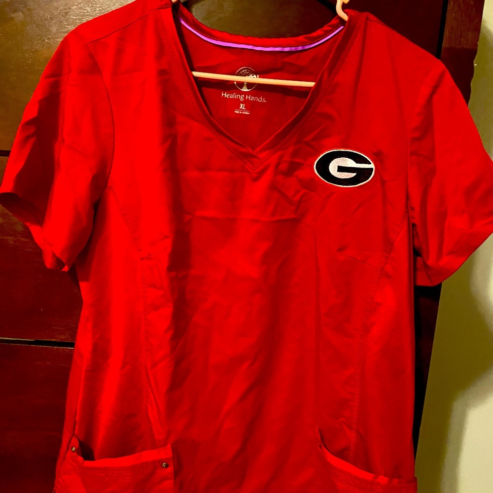 XL healing hand UGA embroidered red scrub top